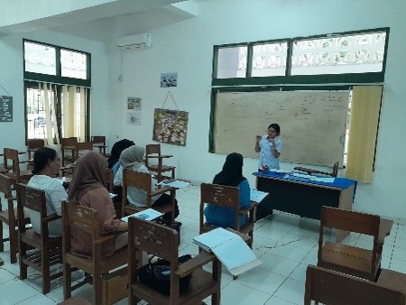 Deskripsi gambar di sini