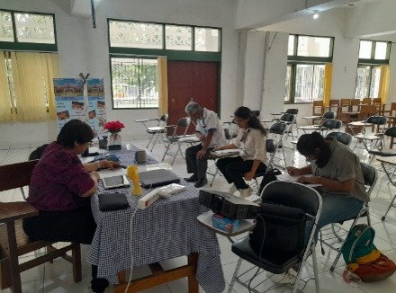 Deskripsi gambar di sini