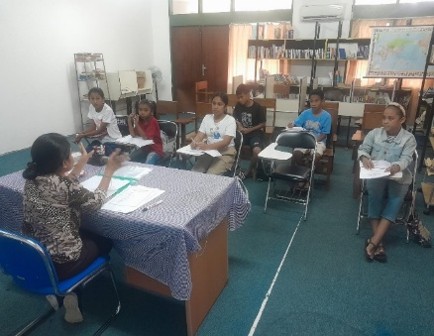Deskripsi gambar di sini