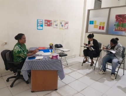 Deskripsi gambar di sini