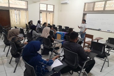 Deskripsi gambar di sini
