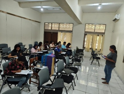 Deskripsi gambar di sini
