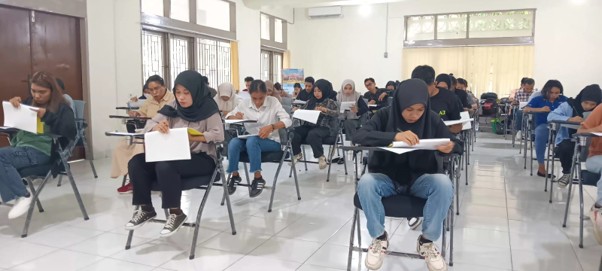 Deskripsi gambar di sini